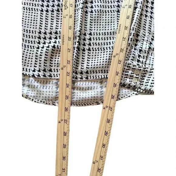 41 Hawthorn blouse women's top size Medium white and black longsleeve - Picture 8 of 13